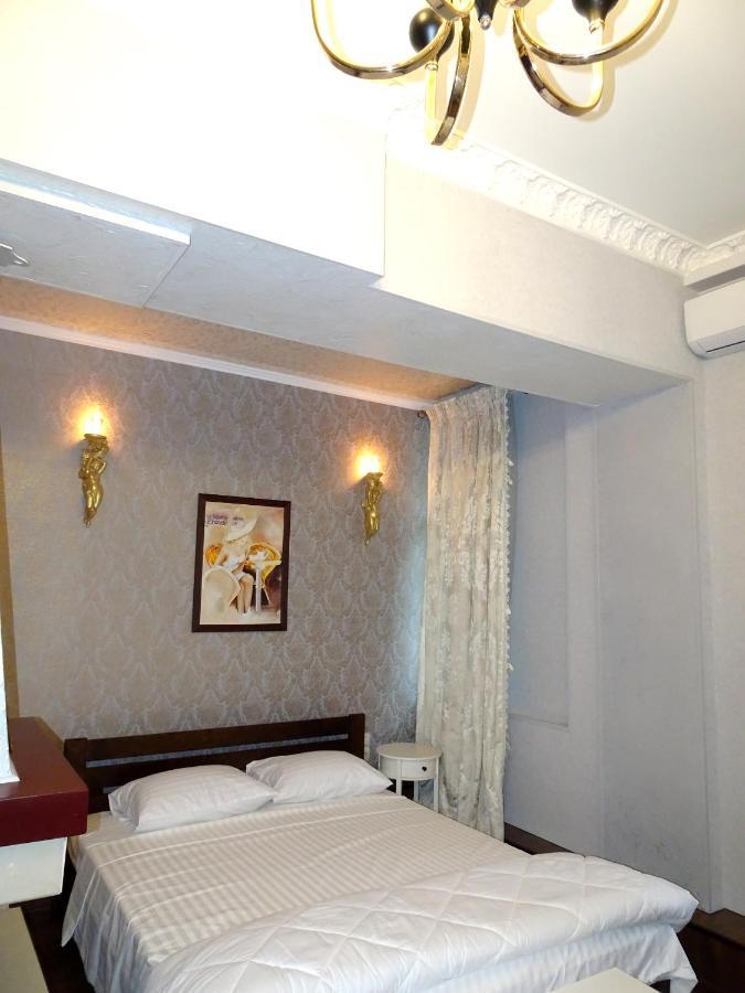 Kiev Central Boutique Hotel Esterno foto