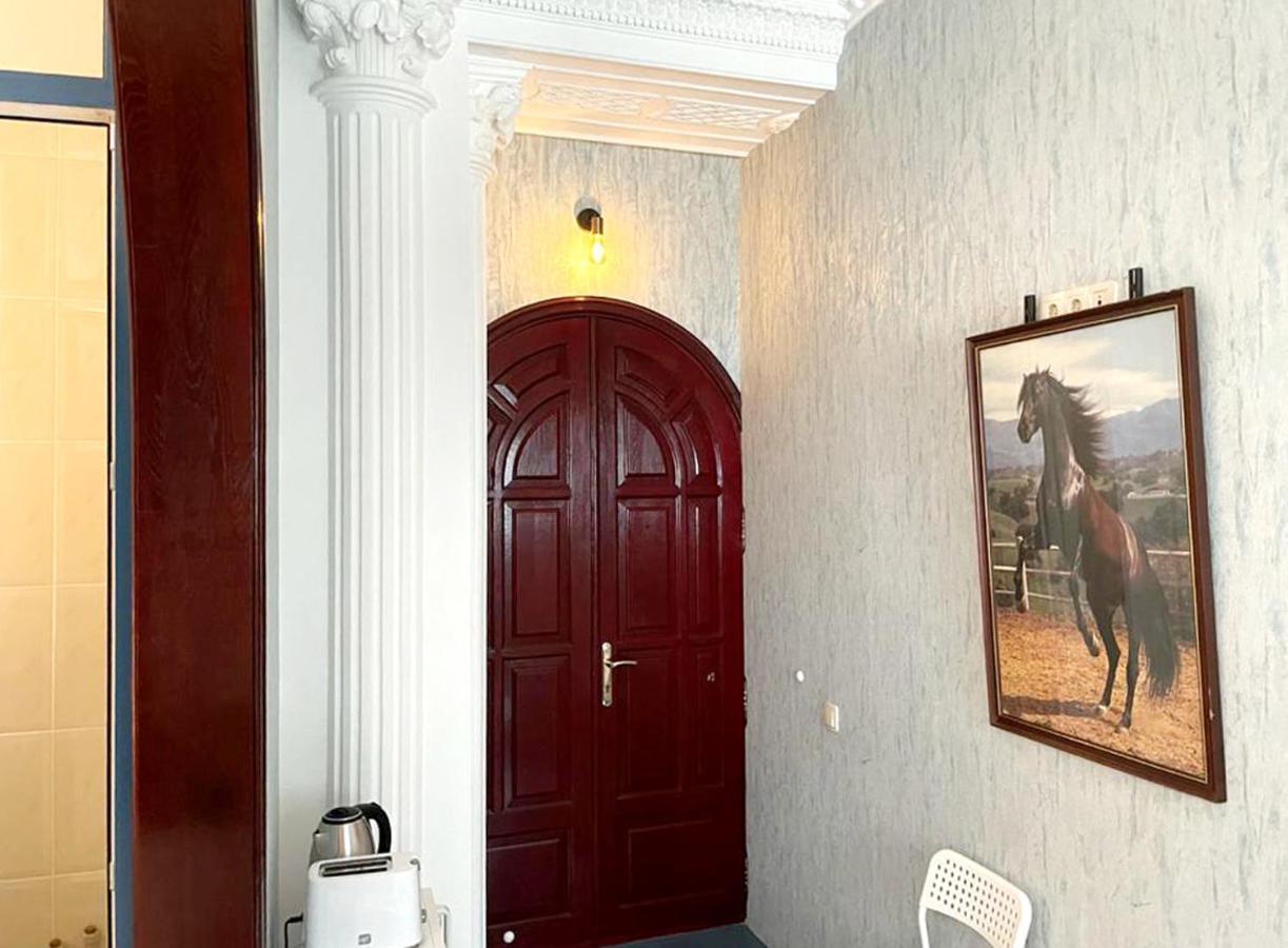 Kiev Central Boutique Hotel Esterno foto